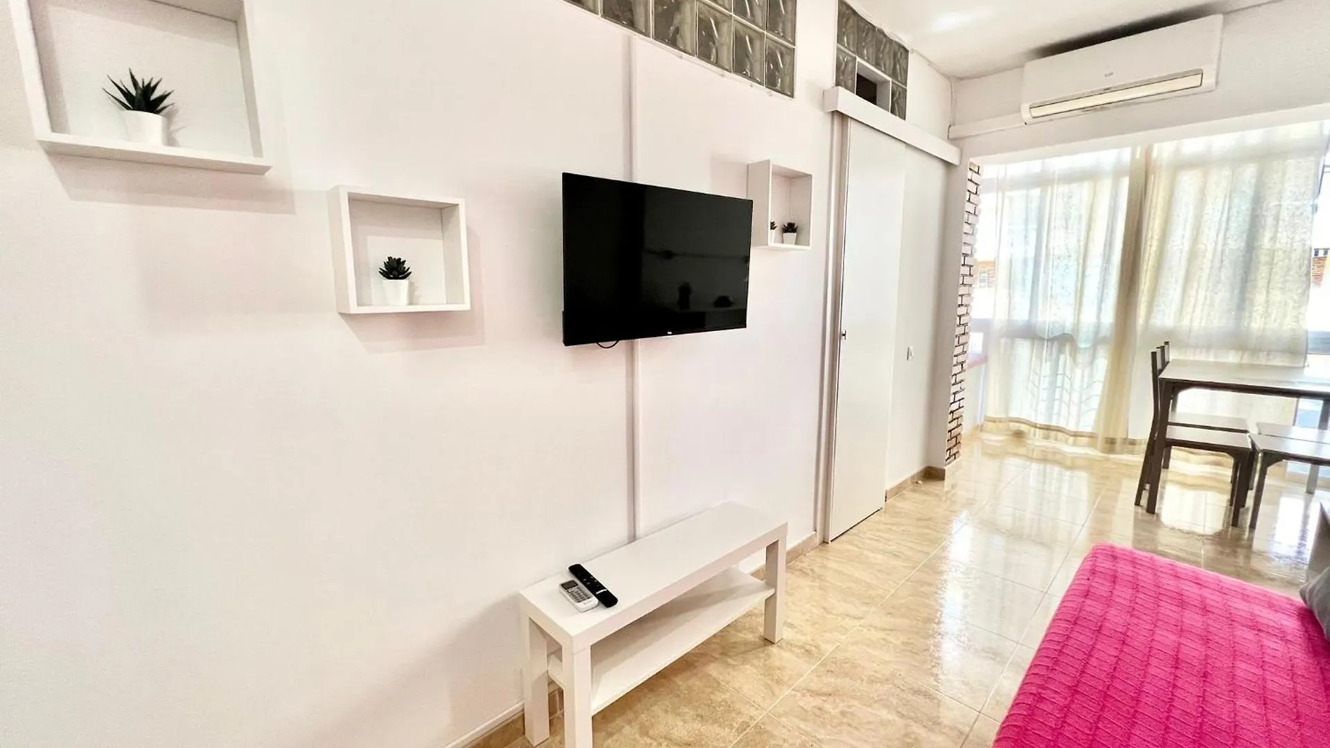 Apartamento Aguila, Arroyo De La Miel, بينالماذينا 0*,
